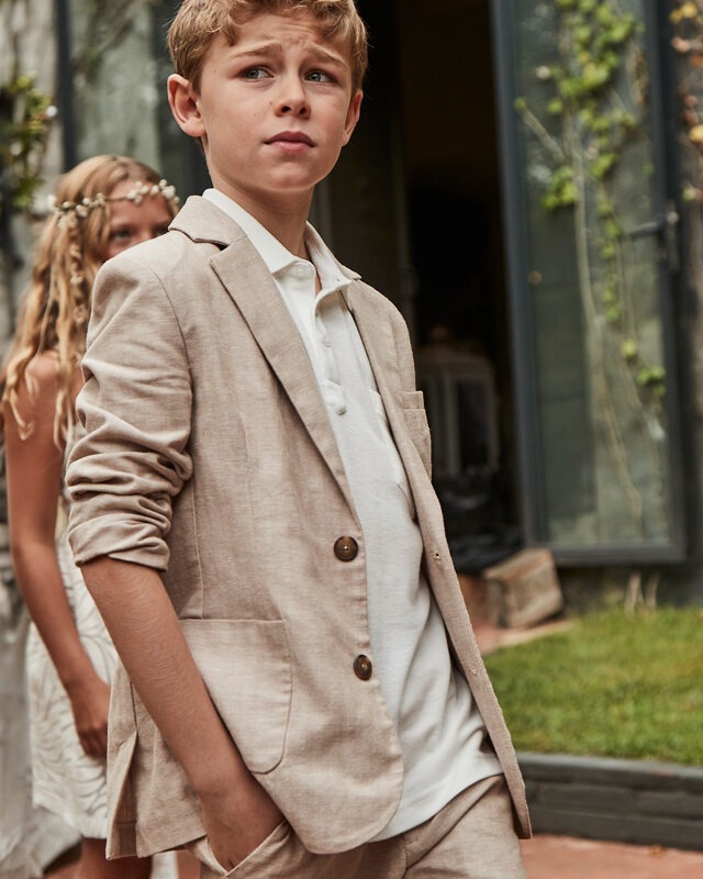 RC KIDS & JUNIOR: JUNIOR 15 RC KIDS & JUNIOR: JUNIOR