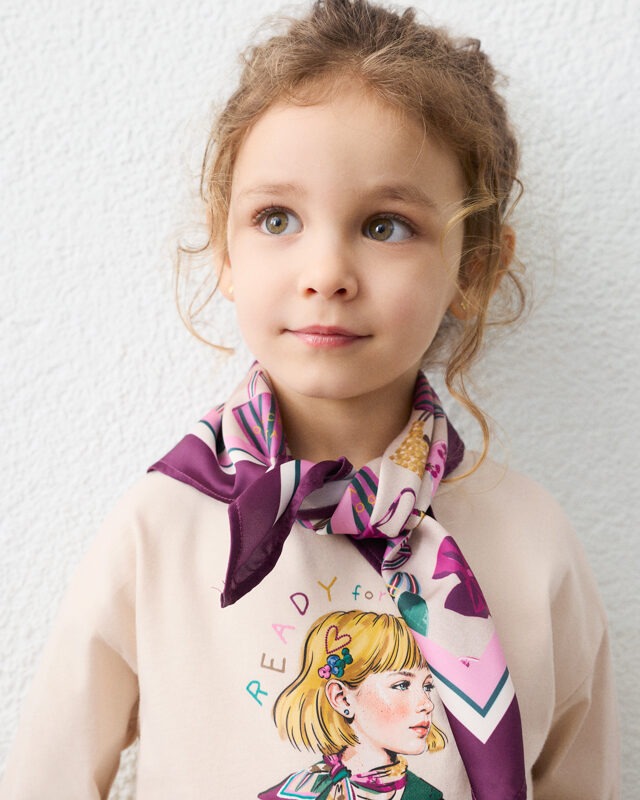 RC KIDS & JUNIOR: CRIANÇA 6 Camisola com lenço Mayoral